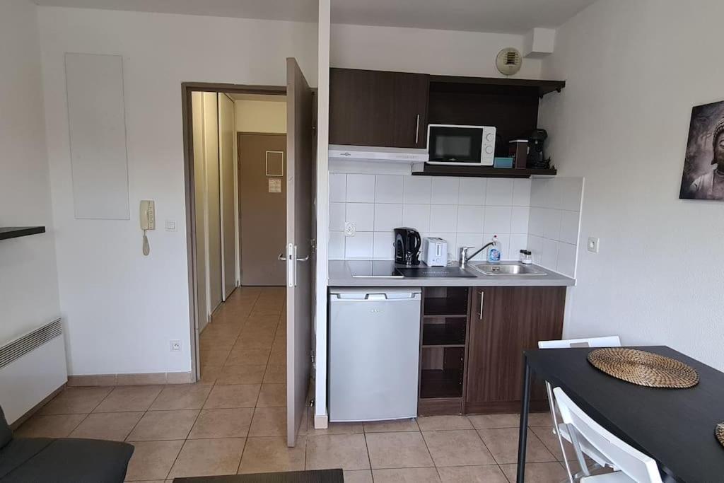 מונטבראן B210 Appartement Disneyland Paris Parking Et Wifi מראה חיצוני תמונה